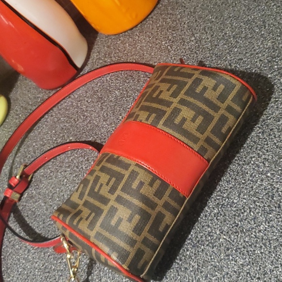 Fendi Bag - Picture 15 of 15